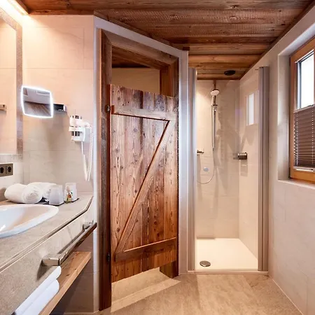 Promi Alm - Luxus Chalet *