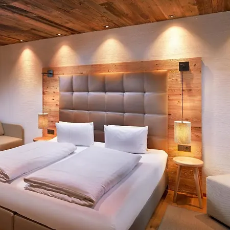 Promi Alm - Luxus Chalet Flachau