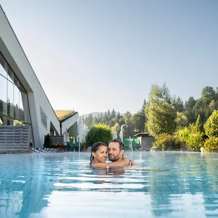 Promi Alm - Luxus * Flachau